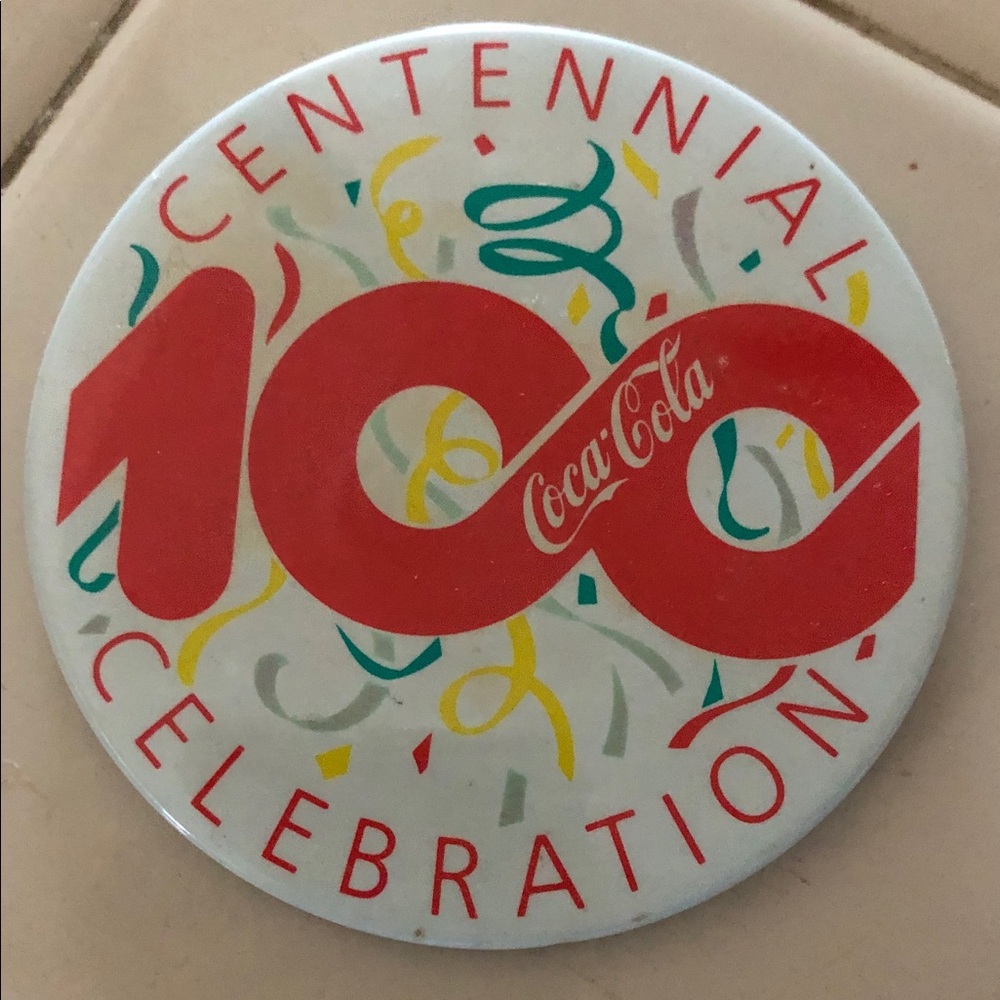 2015. Coca Cola 100 year celebration button
